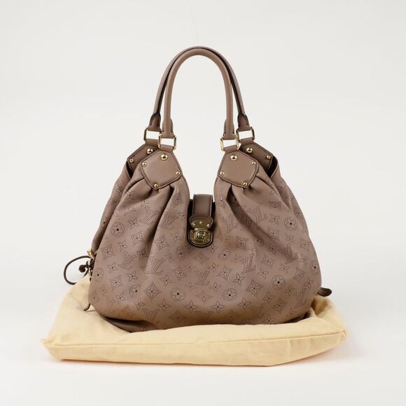 LOUIS VUITTON Handbags - Mahina Large Tote Bag